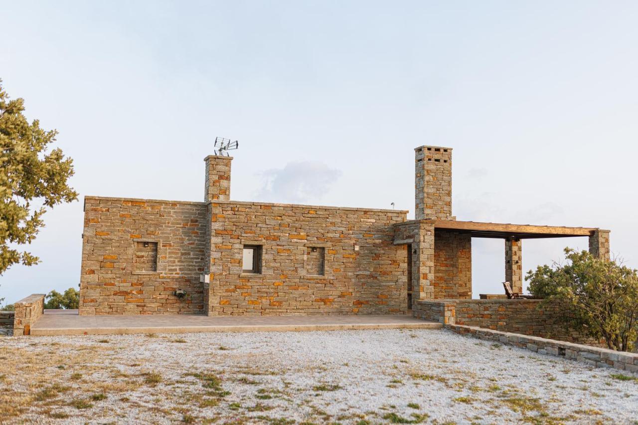 Stone Pearl Kea Apartment
